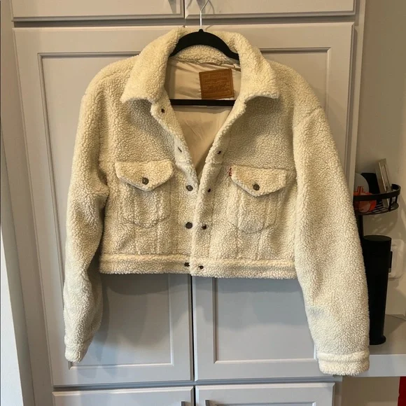 Levi's Cream Sherpa Jacket - Picture 1 of 4
